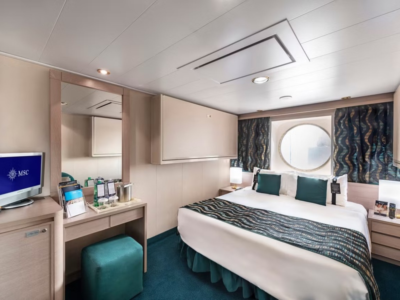 Deluxe Ocean View with Obstructed View